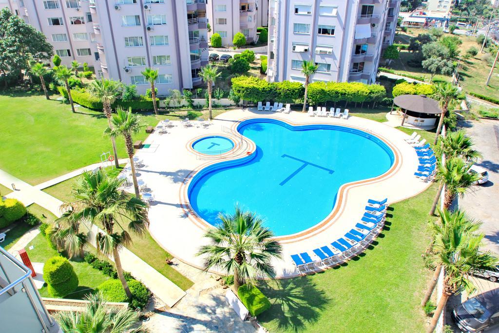 Royal Palace Kusadasi Hotel Exteriör bild