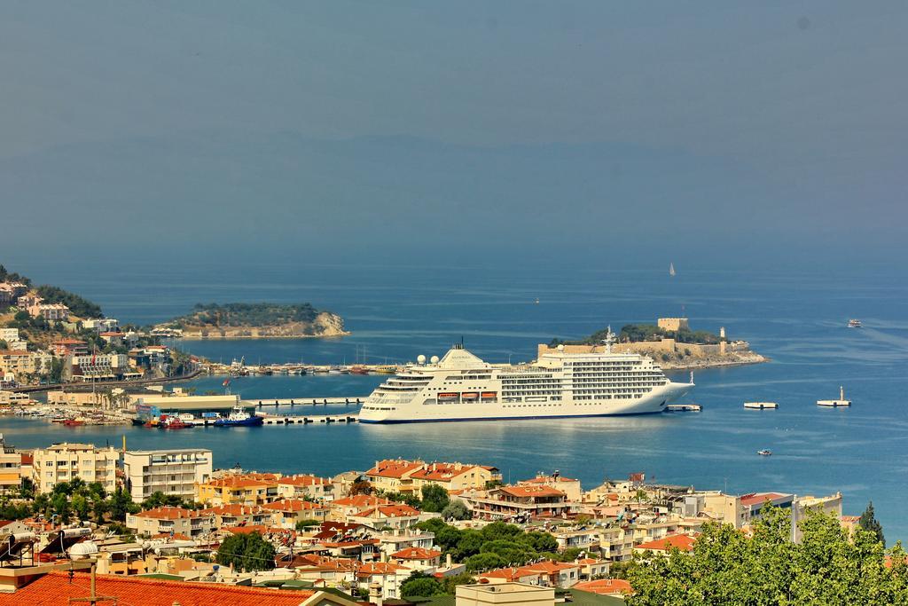 Royal Palace Kusadasi Hotel Exteriör bild