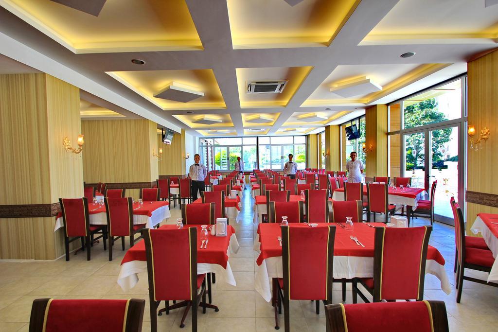 Royal Palace Kusadasi Hotel Exteriör bild