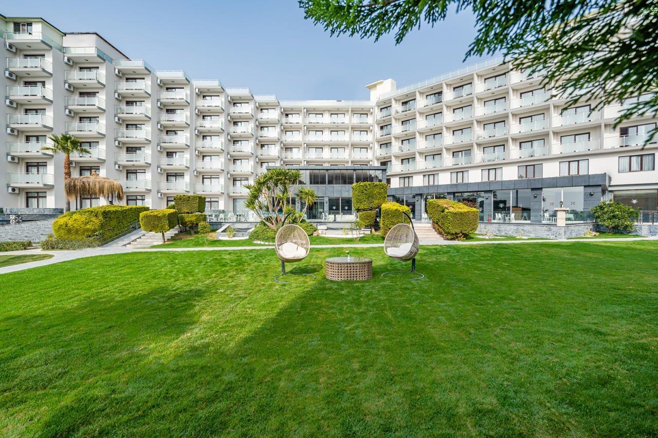 Royal Palace Kusadasi Hotel Exteriör bild
