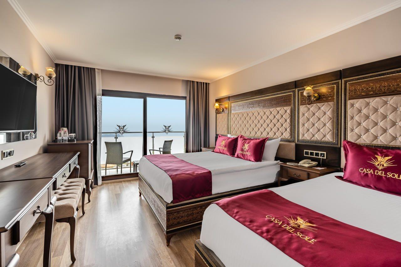 Royal Palace Kusadasi Hotel Exteriör bild